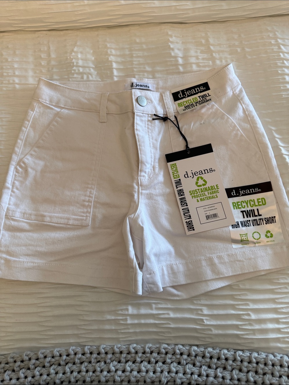 d. jeans White High-Waist Recycled Twill Utility Shorts